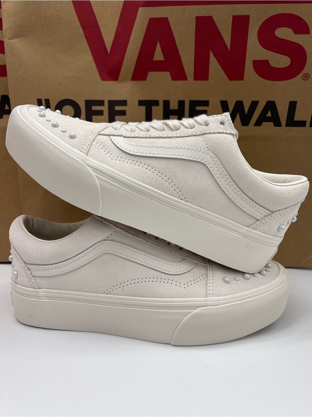 Vans Old Skool Platform
Pearls Marshmallow
VN000E87CCZ Sneakers - Picture 15 of 16